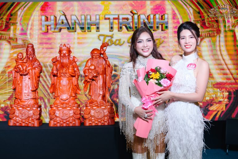 Bản lĩnh và nhân tâm của doanh nhân Ban Thị Thu tại Gala “Hành trình tỏa sáng”