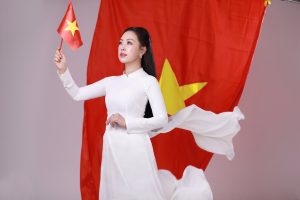 Đương kim Hoa hậu Doanh nhân Việt Nam 2025 Hoàng Thu Thủy: Một năm rực rỡ và bản lĩnh “thép” của nữ lãnh đạo Vietinbank