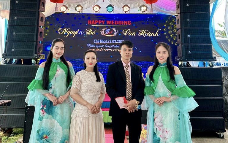 MC Văn Thế: Chàng trai quê đến MC quen thuộc trong những mùa cưới tại Trường Ninh