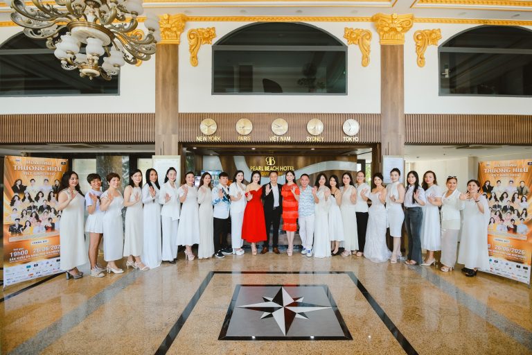 Dàn thí sinh Hoa hậu Thương hiệu Việt Nam 2026 hội tụ tại Quy Nhơn, chính thức bước vào hành trình tranh tài