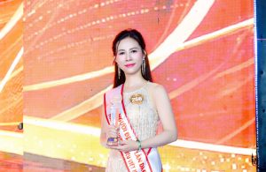 Làn da trắng sáng giúp doanh nhân Nguyễn Thị Thu Ly Hương tỏa sáng tại Hoa hậu Thương hiệu Việt Nam 2026