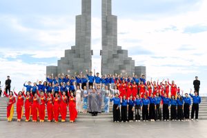Dàn nữ doanh nhân Hoa hậu Doanh nhân Hương sắc Việt Nam 2026 rực rỡ áo dài sao vàng hướng về Quốc khánh