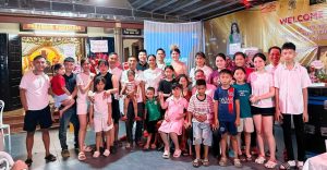 Hoa hậu Trí tuệ Nguyễn Ngọc Linh Chi xúc động trong “Vinh quang ngày trở về” tại quê hương Thanh Hóa