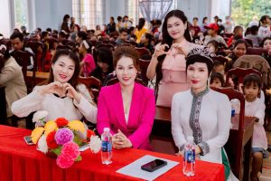 Hoa hậu Đại sứ Quỳnh Thơm gieo mầm yêu thương cùng thiếu nhi Cư M’gar